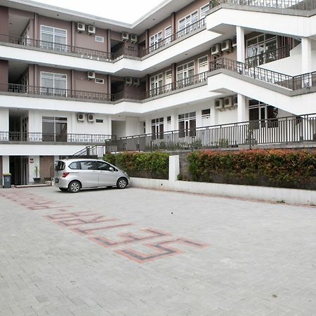 Reddoorz Plus Near Sukajadi 2 Μπαντούνγκ Εξωτερικό φωτογραφία
