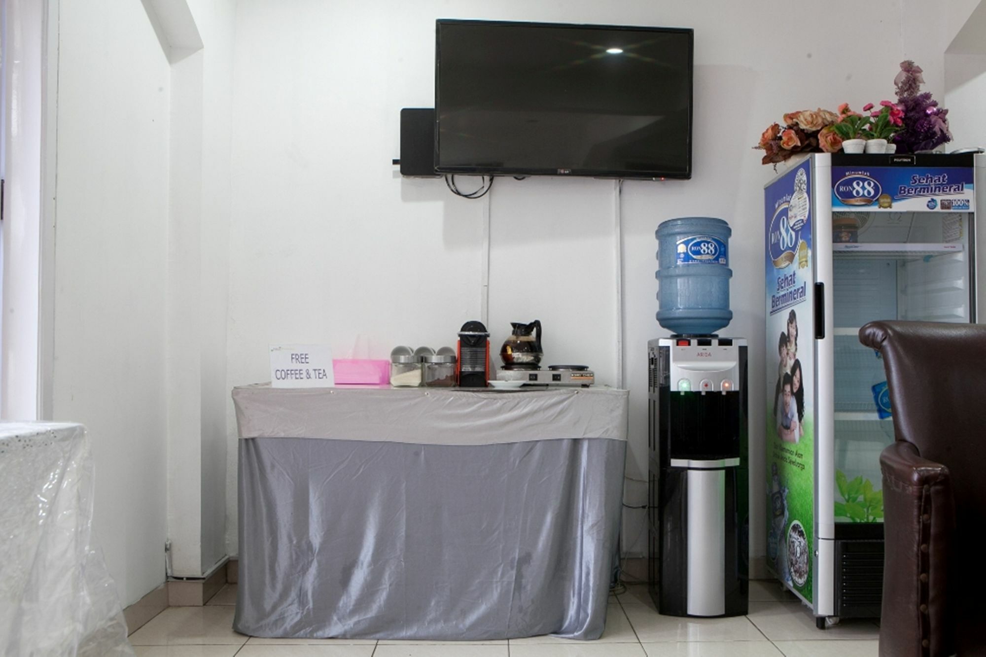 Reddoorz Plus Near Sukajadi 2 Μπαντούνγκ Εξωτερικό φωτογραφία