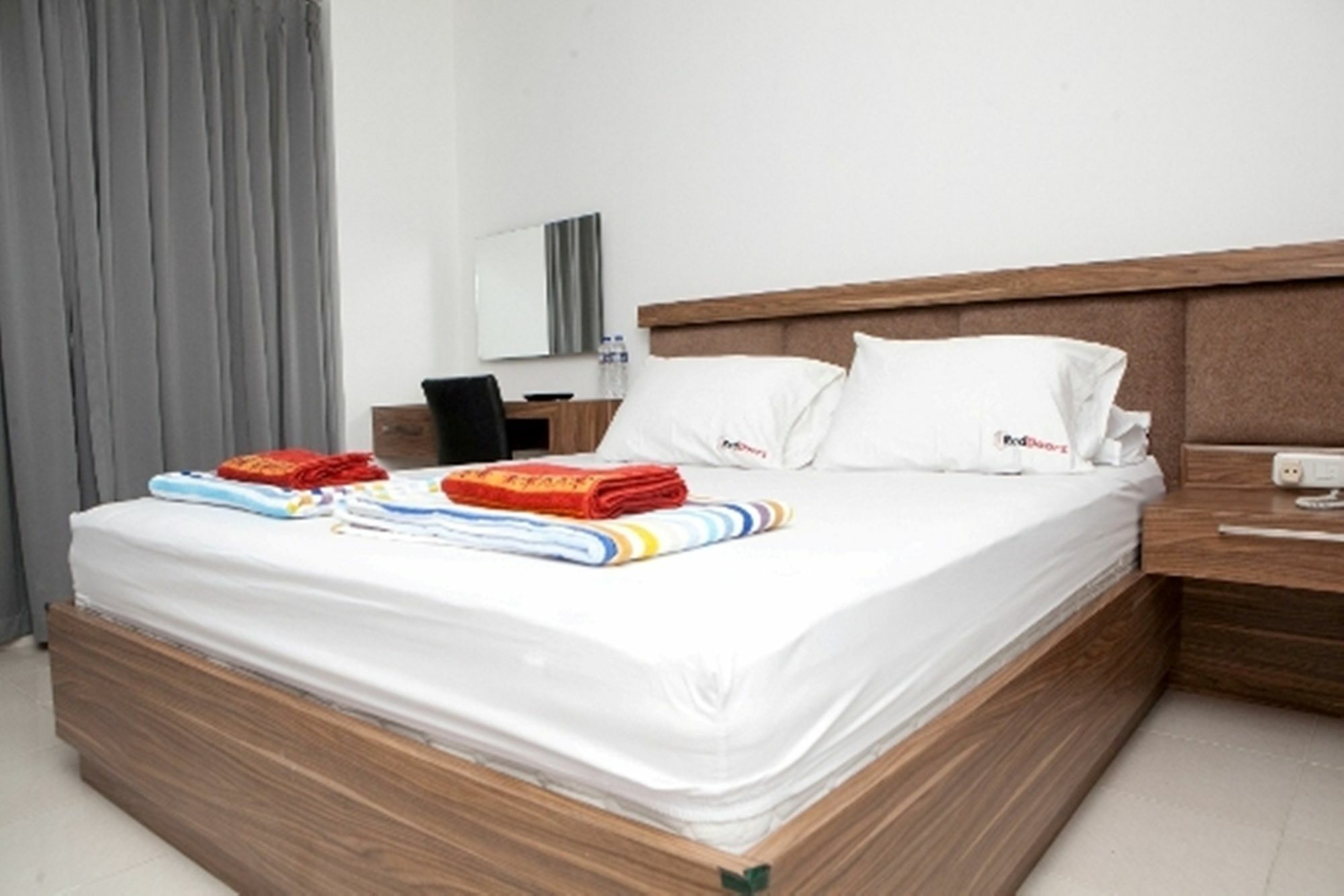 Reddoorz Plus Near Sukajadi 2 Μπαντούνγκ Εξωτερικό φωτογραφία