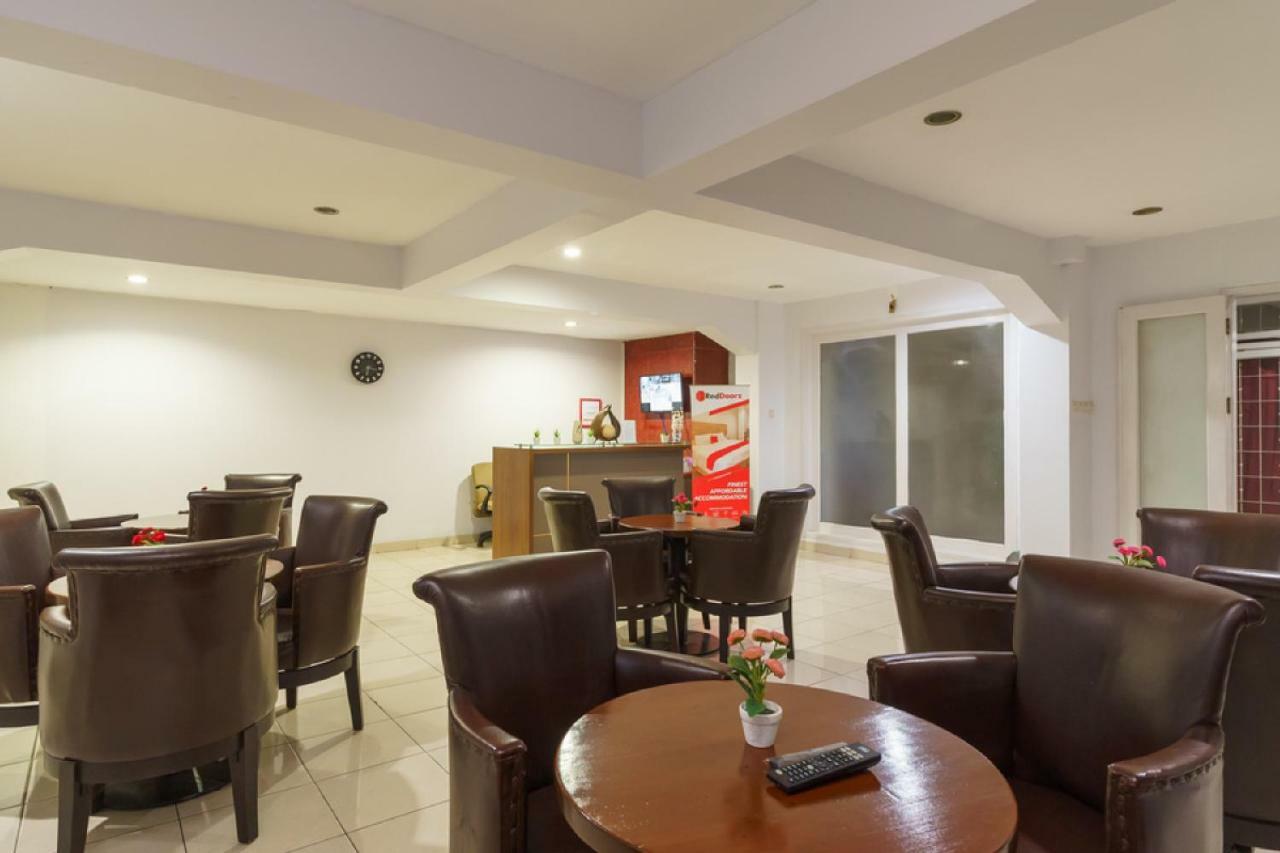 Reddoorz Plus Near Sukajadi 2 Μπαντούνγκ Εξωτερικό φωτογραφία